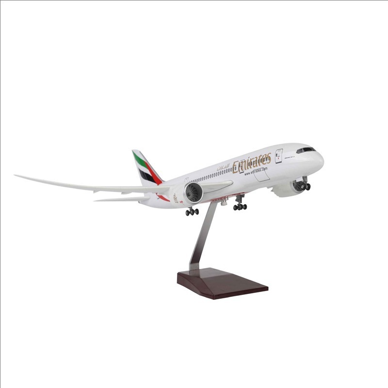 Model Pesawat Emirates 787 Sim - Model Airplane Plastic ulasan dan harga